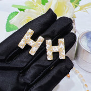 Fashion letter "H" stud earrings - Luxurious, sparkle-studded earrings -High-end Fashion Jewelry items